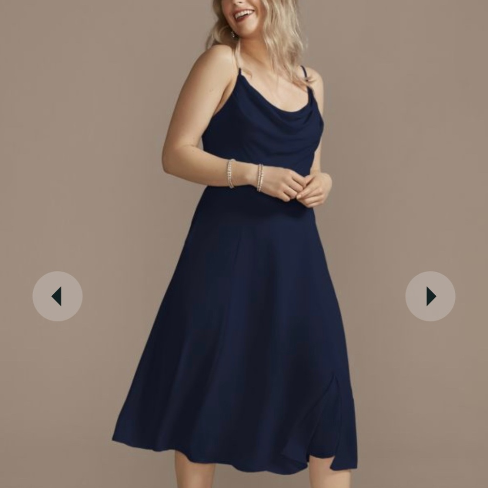 NWT, Navy cocktail dress, size 4. Pockets!
